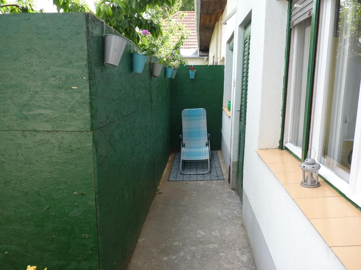 Zizi Apartman Debrecen Eksteriør billede